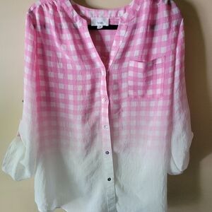 Fyve women's Gingham ombre button down shirt, size xlarge.